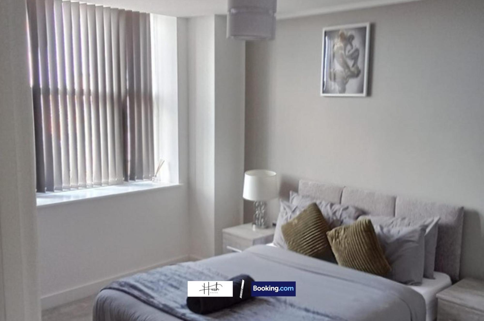 2 Bedroom Flat By Hush Haven Homes Short Lets And Serviced Centrally Located Ideal For Contractors * Kingston upon Hull